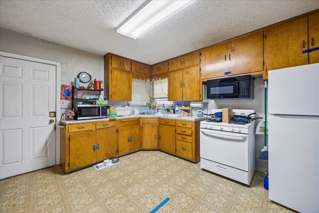2009 Fortview RD, Austin, TX 78704