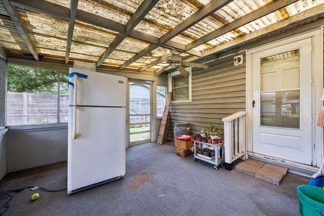 2009 Fortview RD, Austin, TX 78704