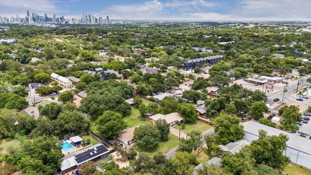 2009 Fortview RD, Austin, TX 78704