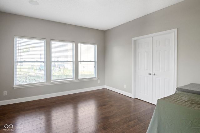 10398 Splendor Way, Indianapolis, IN 46234