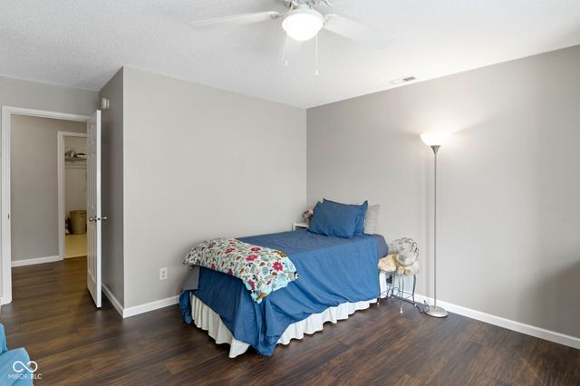 10398 Splendor Way, Indianapolis, IN 46234