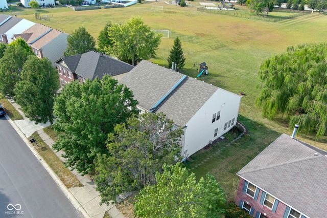 10398 Splendor Way, Indianapolis, IN 46234