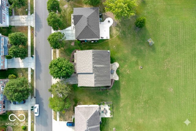 10398 Splendor Way, Indianapolis, IN 46234