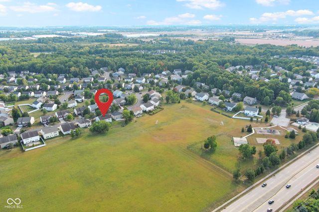 10398 Splendor Way, Indianapolis, IN 46234