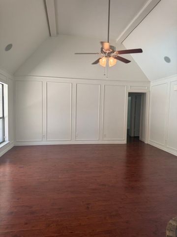 2907 Sweet Briar Street, Grapevine, TX 76051