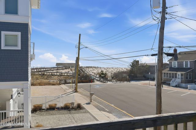 23 5th Street, Beach Haven, NJ 08008