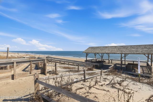 23 5th Street, Beach Haven, NJ 08008
