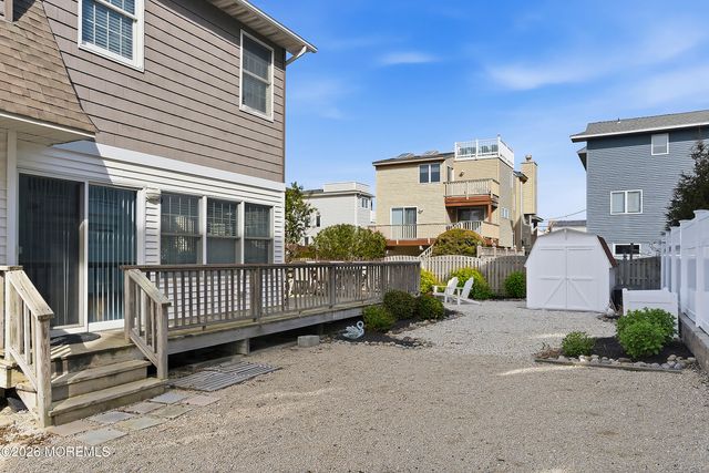 23 5th Street, Beach Haven, NJ 08008