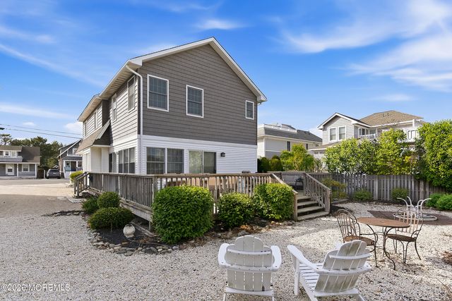 23 5th Street, Beach Haven, NJ 08008