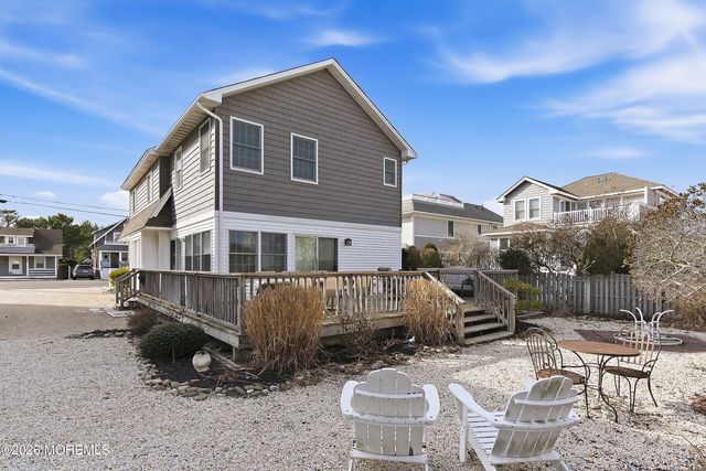 23 5th Street, Beach Haven, NJ 08008