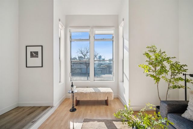 425 28th 103B, Oakland, CA 94612