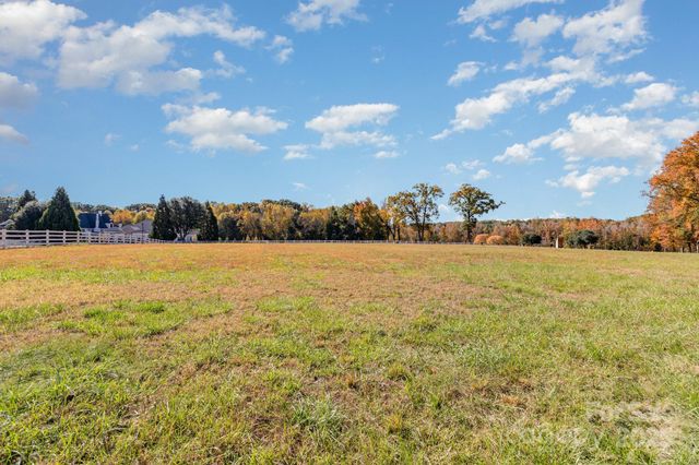 6421 Joli Cheval Lane 9, Mint Hill, NC 28227