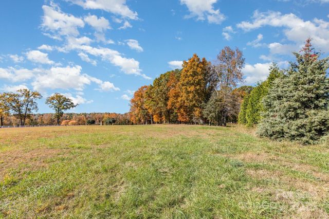 6421 Joli Cheval Lane 9, Mint Hill, NC 28227