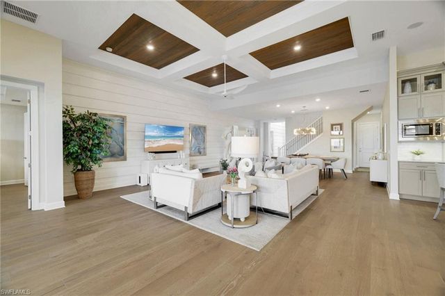 19381 Aqua Shore DR, Fort Myers, FL 33913