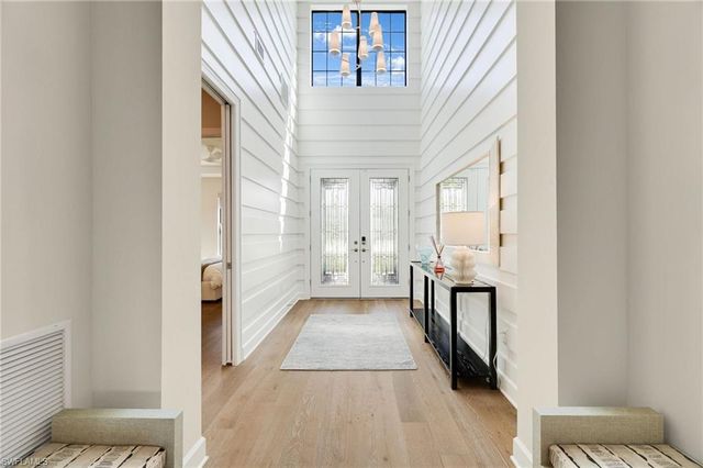 19381 Aqua Shore DR, Fort Myers, FL 33913