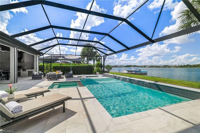 19381 Aqua Shore DR, Fort Myers, FL 33913