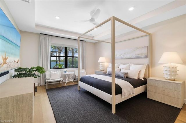 19381 Aqua Shore DR, Fort Myers, FL 33913