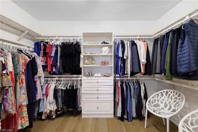 19381 Aqua Shore DR, Fort Myers, FL 33913