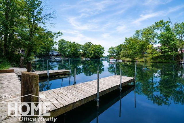 1910 Lake Court, Bennington Twp, MI 48867