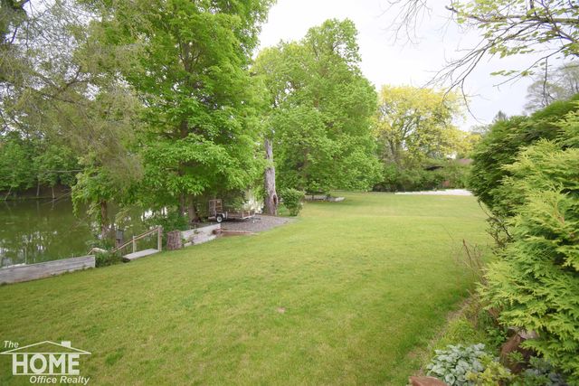 1910 Lake Court, Bennington Twp, MI 48867