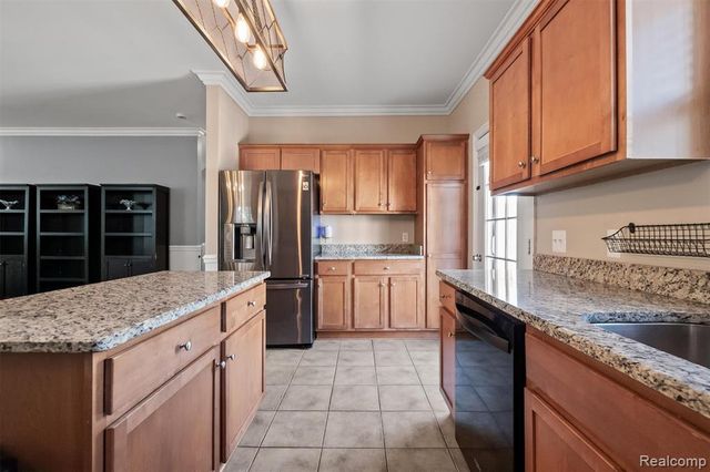 45630 Altz Street, Utica, MI 48315