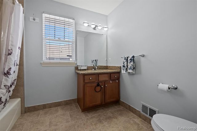 45630 Altz Street, Utica, MI 48315
