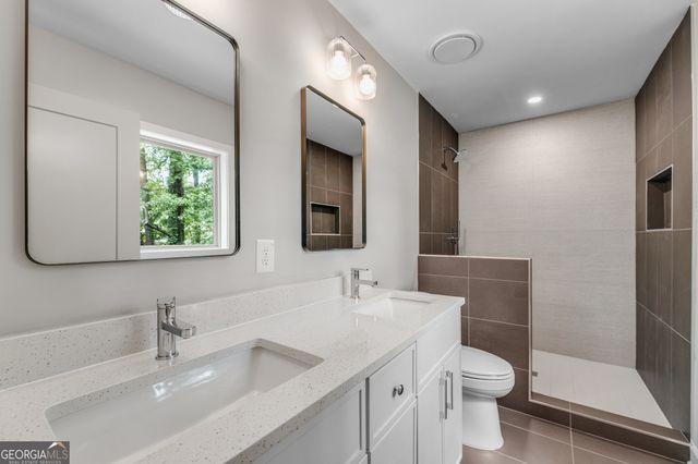 2820 Ponderosa Circle, Decatur, GA 30033