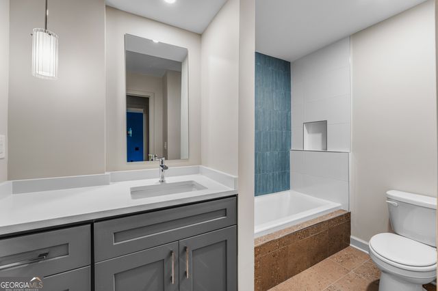 2820 Ponderosa Circle, Decatur, GA 30033