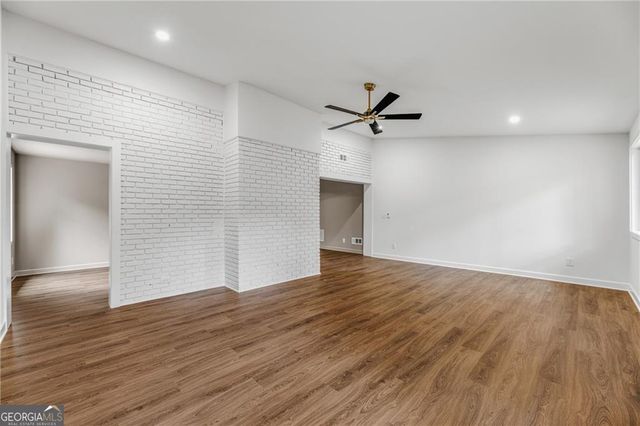 2820 Ponderosa Circle, Decatur, GA 30033