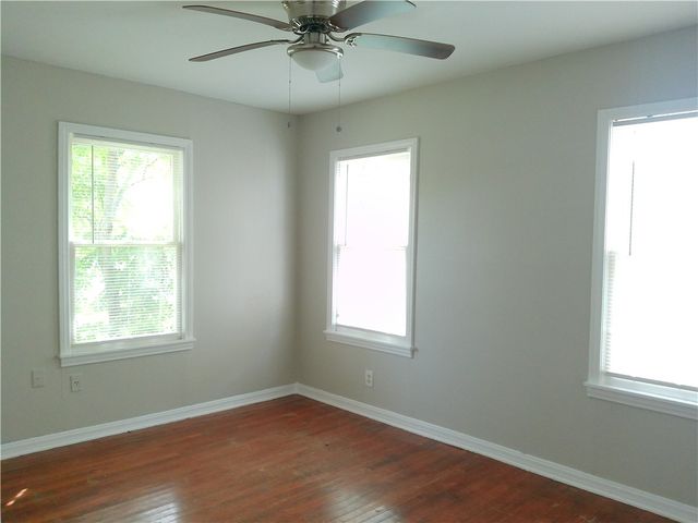3510 Austin St, Corpus Christi, TX 78411