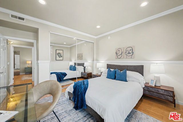 1200 S Corning Street P303, Los Angeles, CA 90035