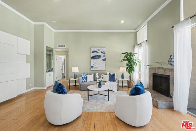 1200 S Corning Street P303, Los Angeles, CA 90035