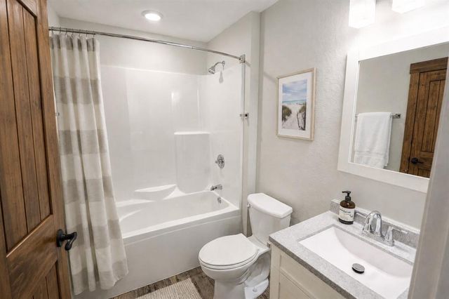 10751 August Lane, Hayward, WI 54843