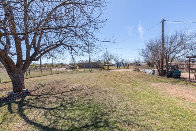 1311 Westover Drive, Anson, TX 79501