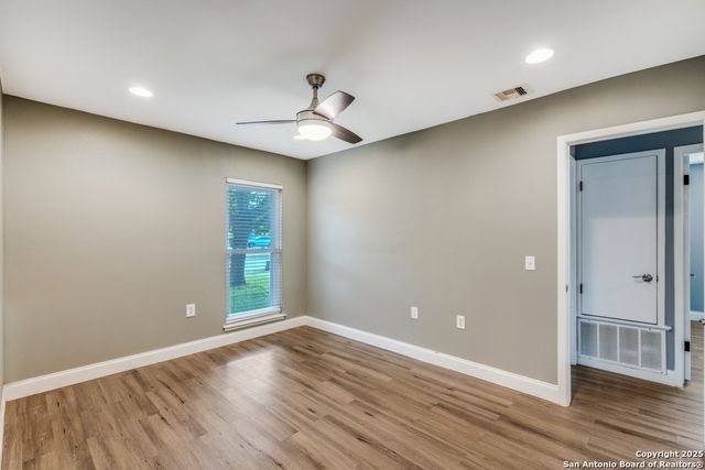 12743 El Sonteo, San Antonio, TX 78233