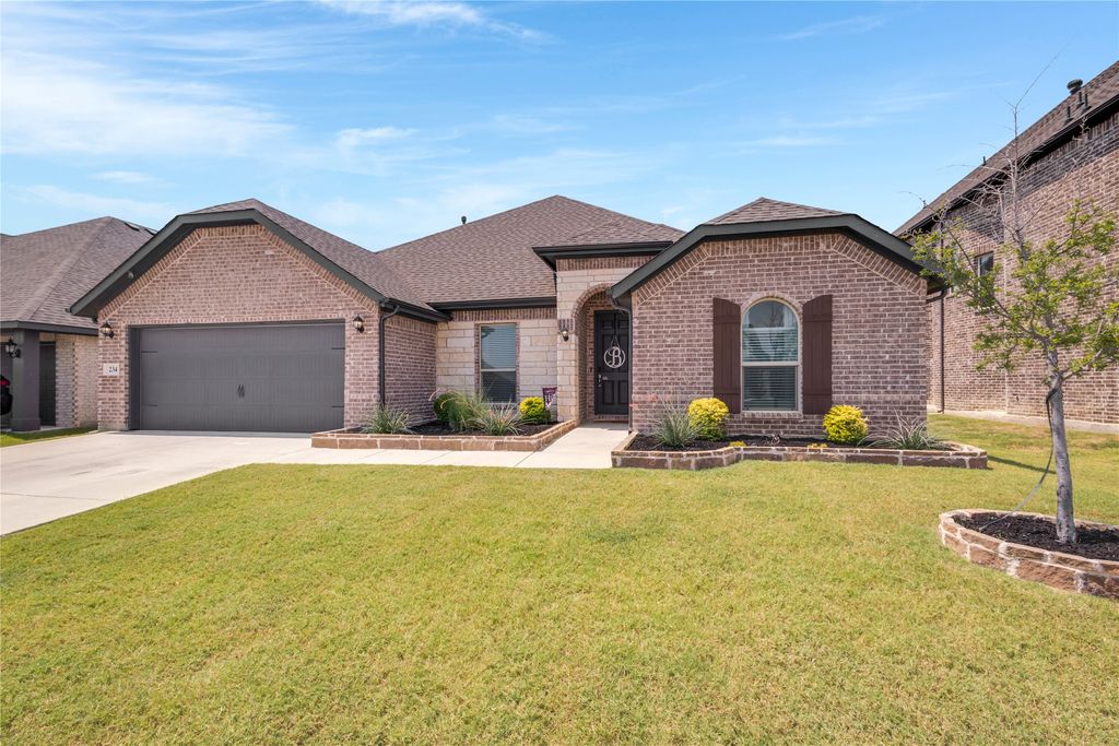 234 Lakewood Lane, Ponder, TX 76259