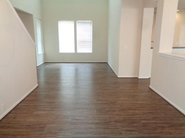 2831 Feather Green Trail, Fresno, TX 77545