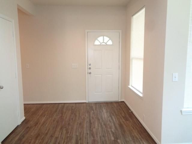2831 Feather Green Trail, Fresno, TX 77545