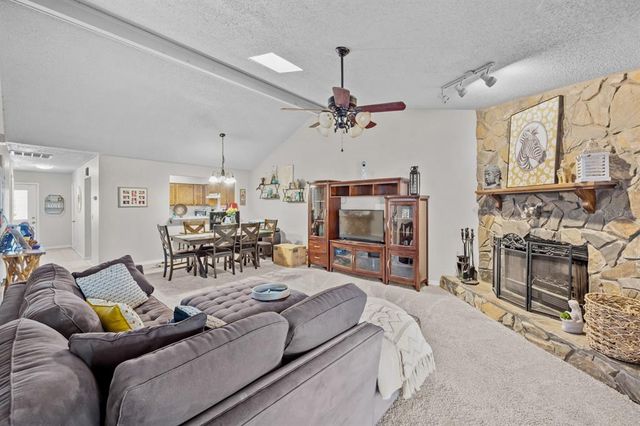 2192 DERRINGER CIR W, Jacksonville, FL 32225