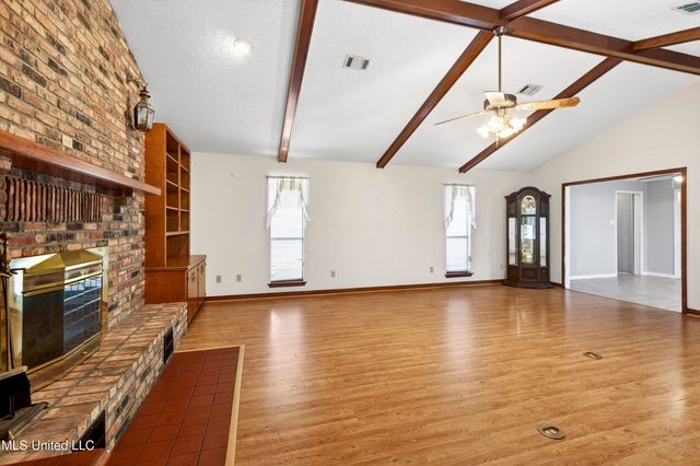 6505 Lancaster Boulevard, Ocean Springs, MS 39564