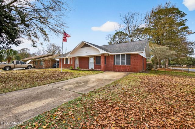 6505 Lancaster Boulevard, Ocean Springs, MS 39564