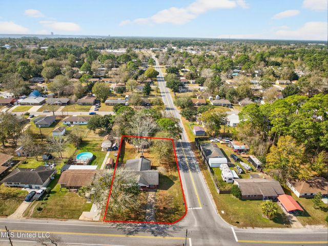 6505 Lancaster Boulevard, Ocean Springs, MS 39564