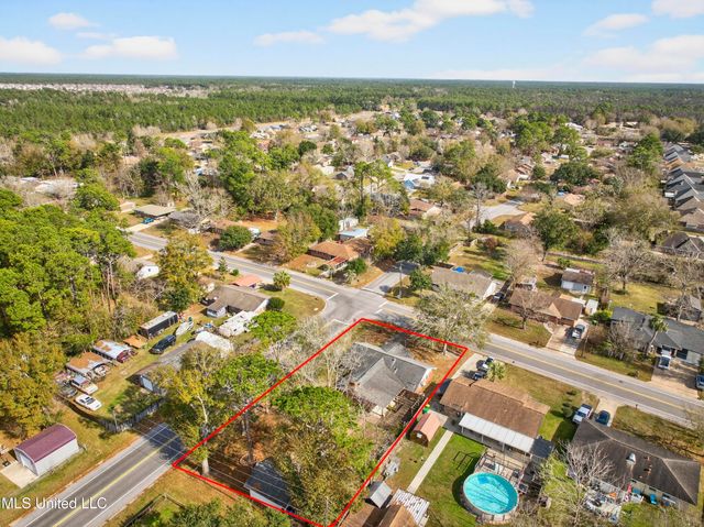 6505 Lancaster Boulevard, Ocean Springs, MS 39564