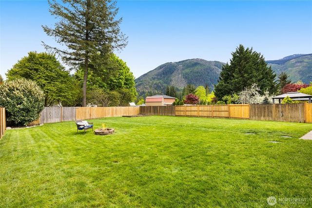 216 19th Street, Gold Bar, WA 98251