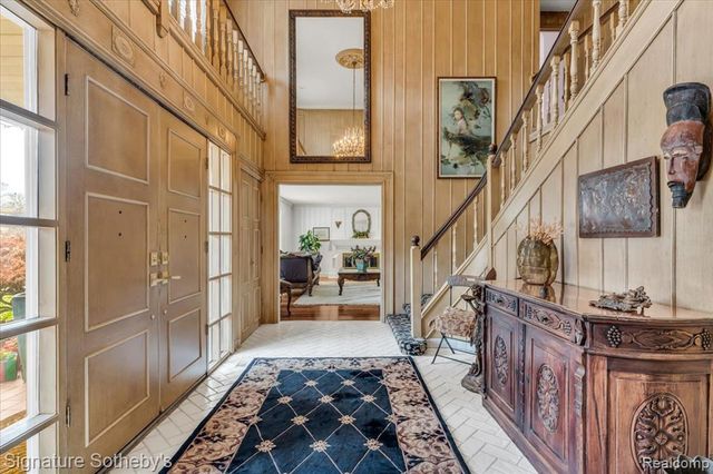 38383 Saddle Lane, Clinton Township, MI 48036