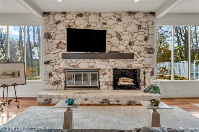 38383 Saddle Lane, Clinton Township, MI 48036