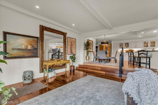 38383 Saddle Lane, Clinton Township, MI 48036