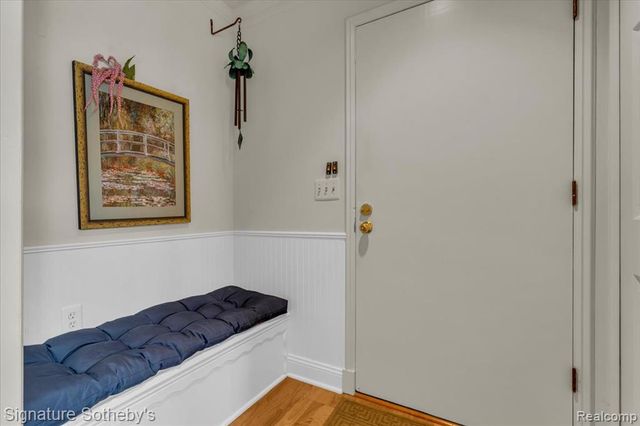 38383 Saddle Lane, Clinton Township, MI 48036