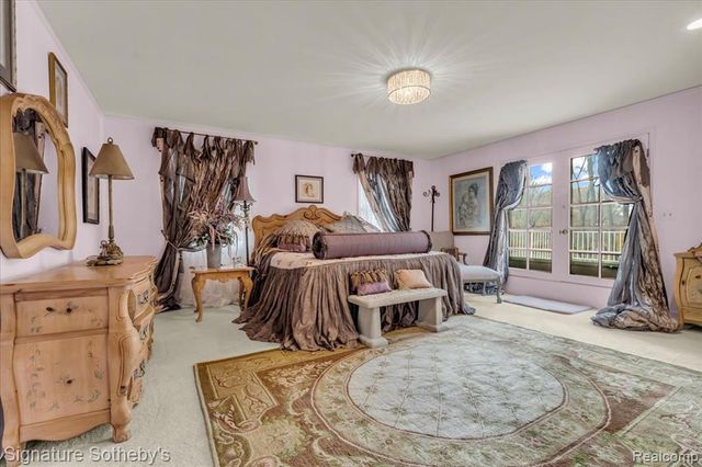 38383 Saddle Lane, Clinton Township, MI 48036