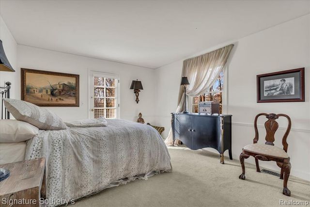 38383 Saddle Lane, Clinton Township, MI 48036